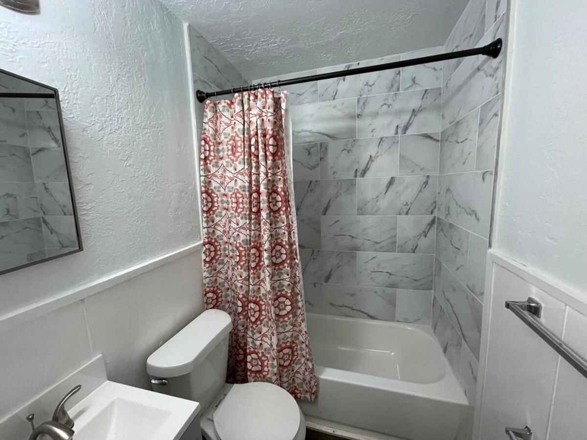 Cozy 3-Bedroom, 1-Bath Home Close To Fort Sill Lawton Exterior foto
